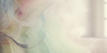 你能不能陪着你究竟是哪首歌？