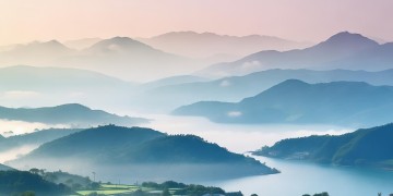 农村的山农村的海出自哪首歌？