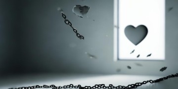 离婚吧我给你自由究竟是哪首歌？
